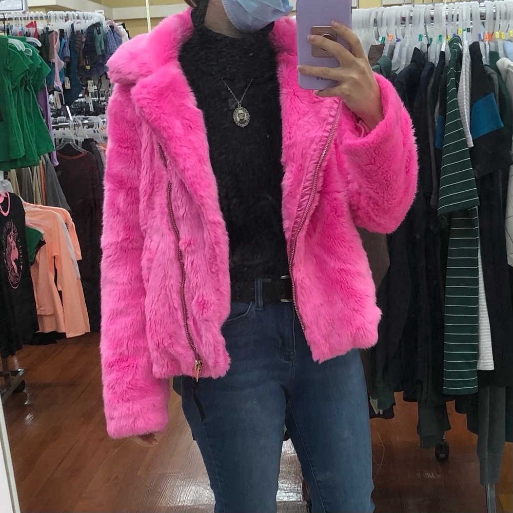 Juicy Couture Black Label Hot Pink Faux Fur Jacket - Picture 15 of 15